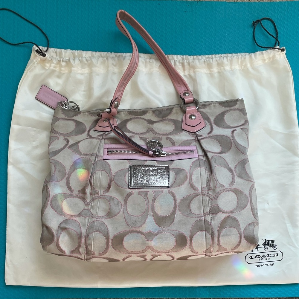 coach purse pink